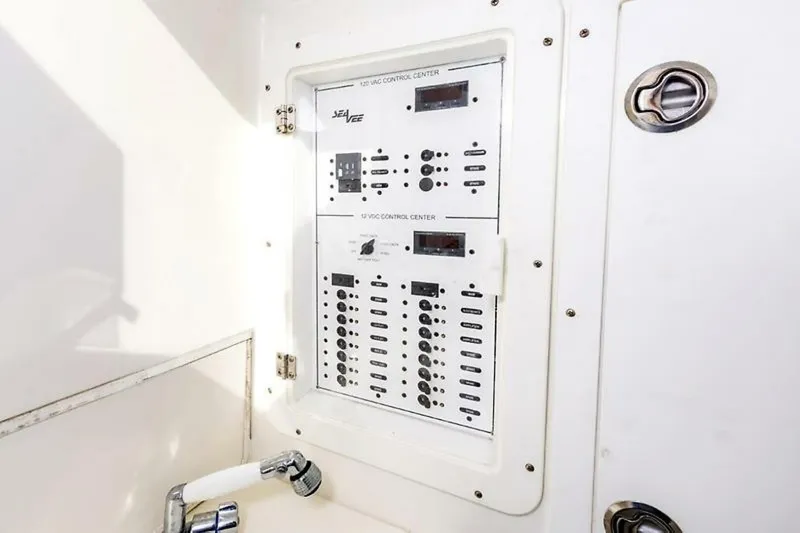 Slide: The Image of 0005501959 - 5855777