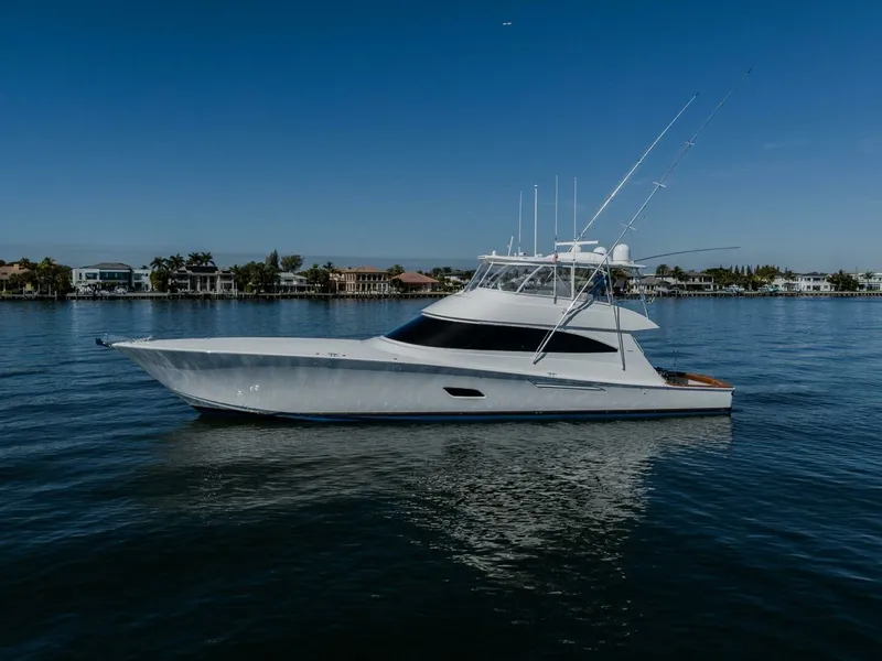 The Image of Viking 80 - KEMOSABE - Port Profile 2024 Viking 80 Convertible KEMOSABE - 7650446