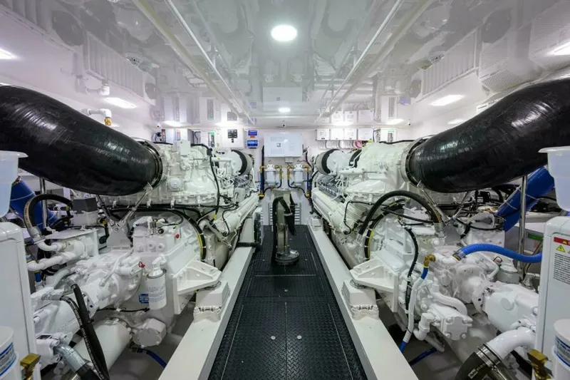 Slide: The Image of Viking 80 - KEMOSABE - Engine Room 2024 Viking 80 Convertible KEMOSABE - 7650482