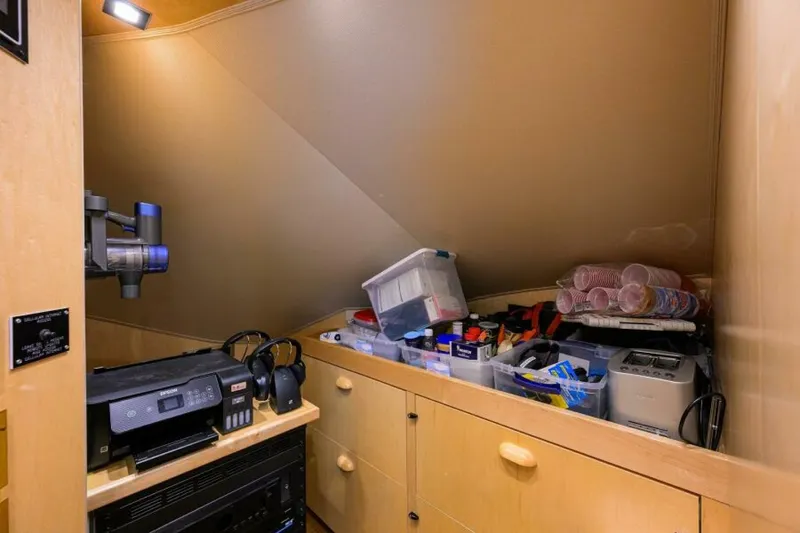 Slide: The Image of Viking 80 - KEMOSABE - Pantry 2024 Viking 80 Convertible KEMOSABE - 5771934