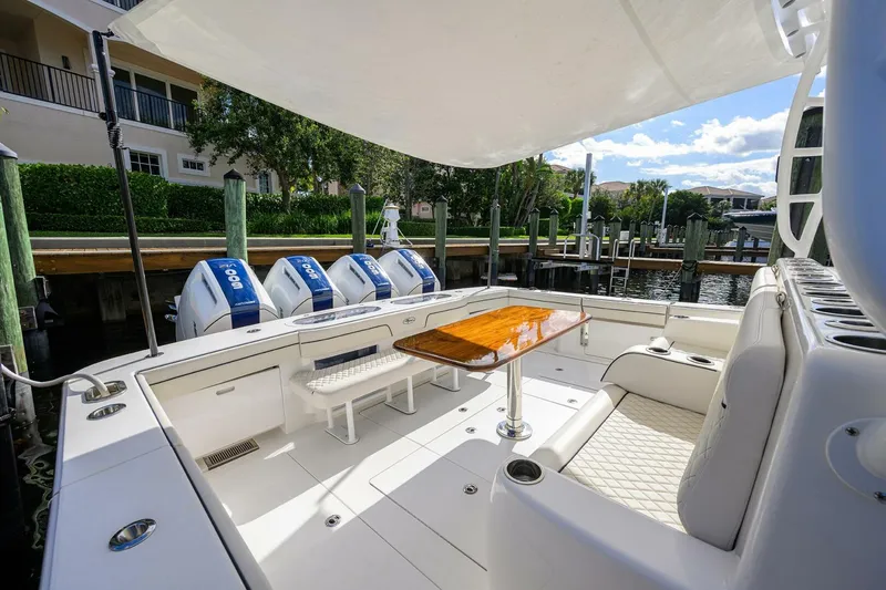 Slide: The Image of Valhalla 55 - LITTLE KEMOSABE - Cockpit - 5772245