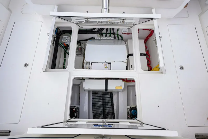 Slide: The Image of Valhalla 55 - LITTLE KEMOSABE - Cockpit  - 5772253