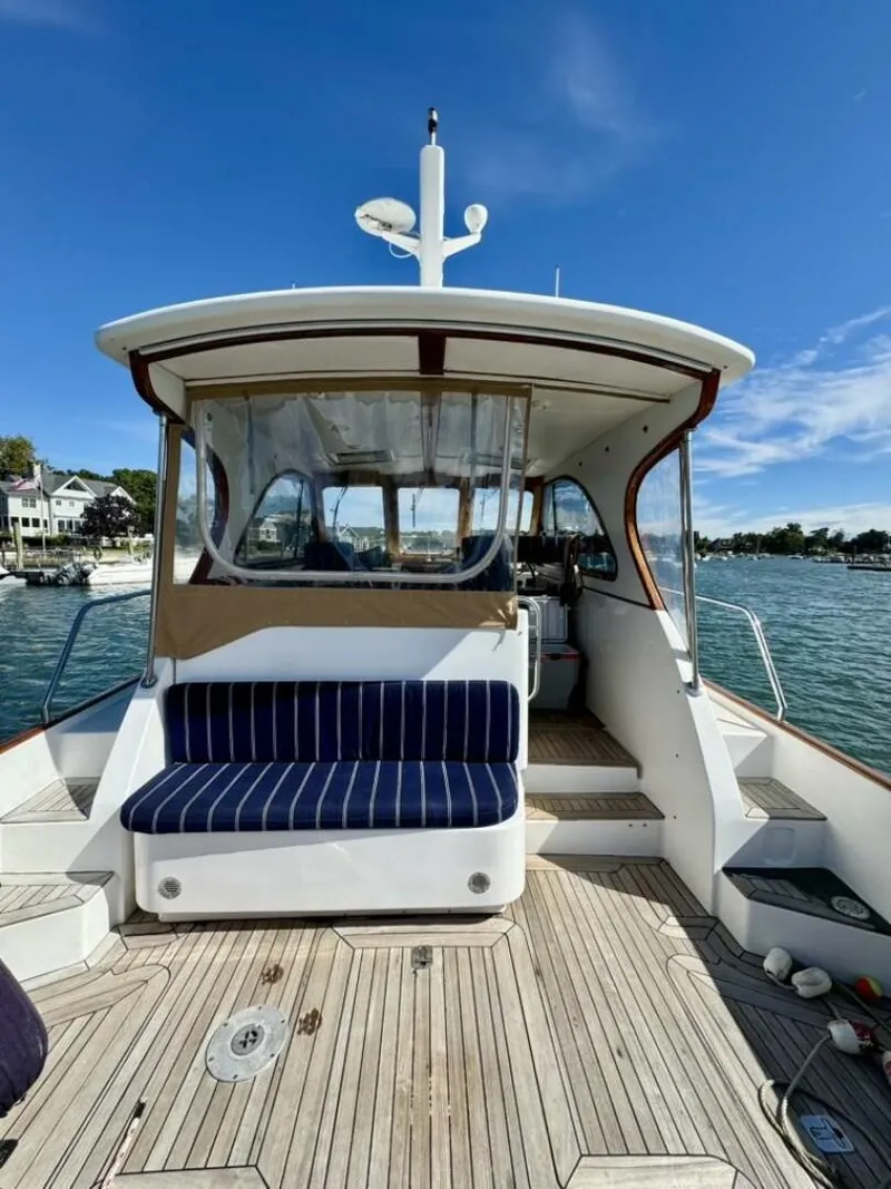 Slide: The Image of Legacy 34 Sport Express 2007 - 5772389