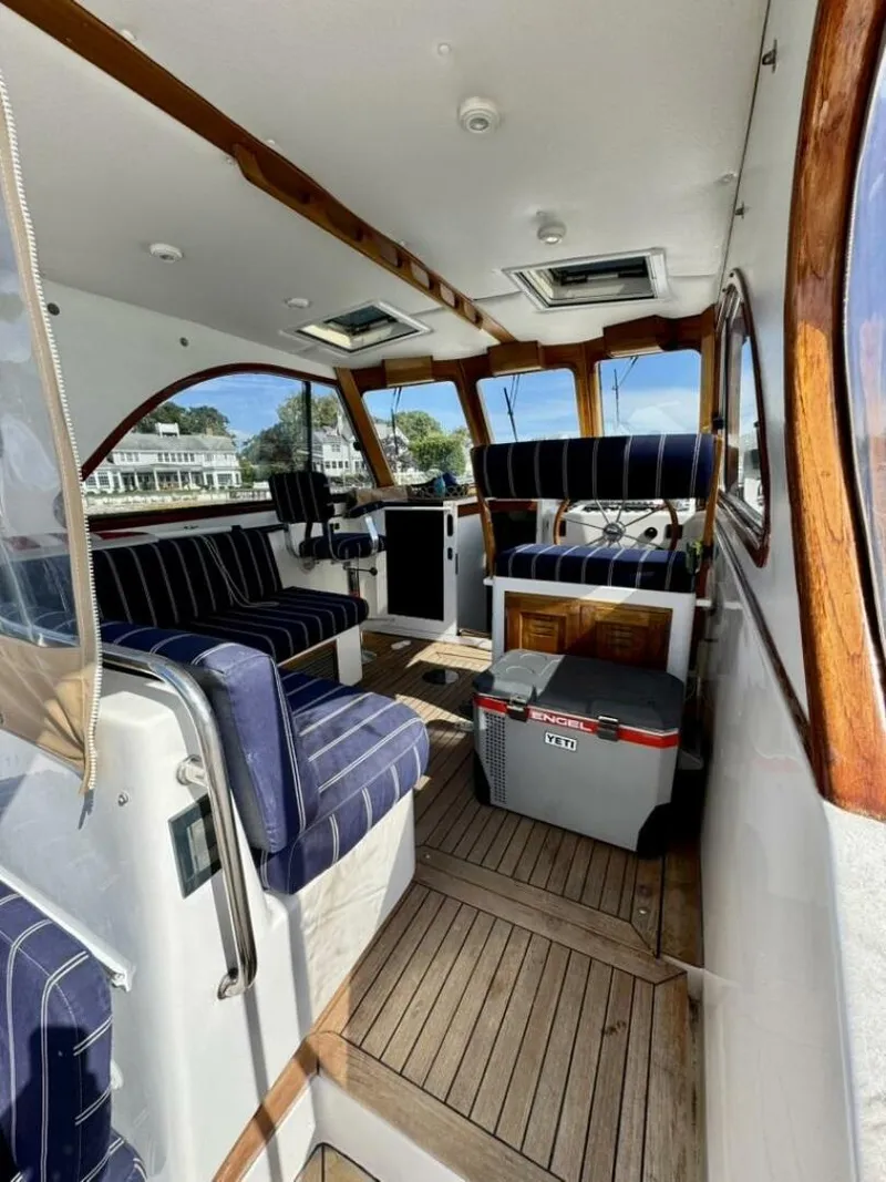 Slide: The Image of Legacy 34 Sport Express 2007 - 5772390