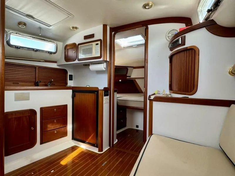 Slide: The Image of Legacy 34 Sport Express 2007 - 5772395