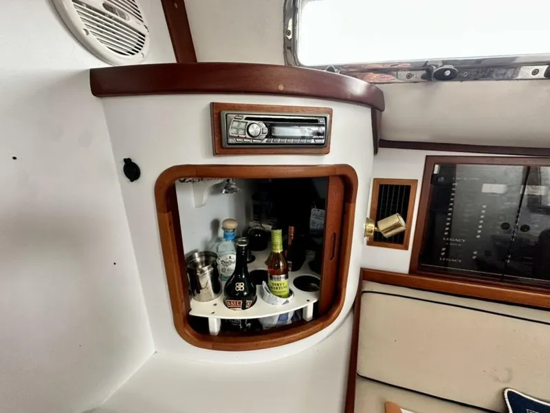 Slide: The Image of Legacy 34 Sport Express 2007 - 5772414