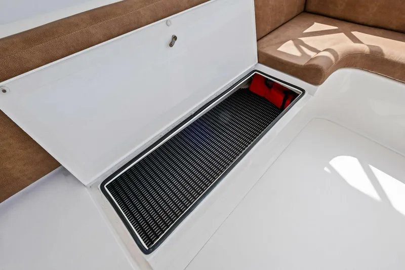 Slide: The Image of 2006 Viking 56 Convertible SUMMER SALT - 5773161