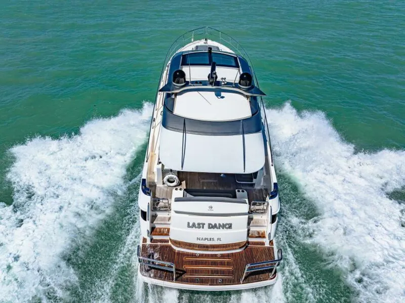 Slide: The Image of Riviera 5400 Sport Yacht Platinum Edition 2022 - 5772607