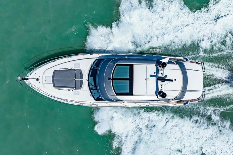 Slide: The Image of Riviera 5400 Sport Yacht Platinum Edition 2022 - 5772609