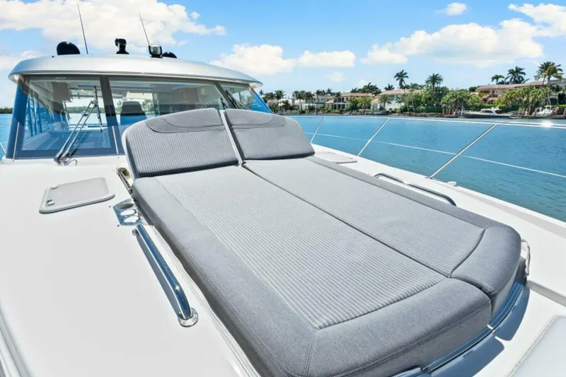 Slide: The Image of Riviera 5400 Sport Yacht Platinum Edition 2022 - 5772640