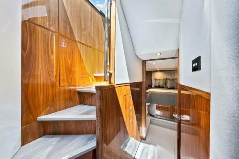 Slide: The Image of Riviera 5400 Sport Yacht Platinum Edition 2022 - 5772667