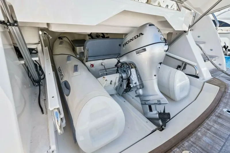 Slide: The Image of Riviera 5400 Sport Yacht Platinum Edition 2022 - 5772684