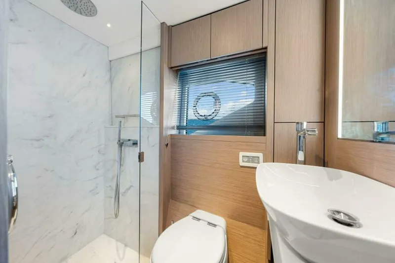 Slide: The Image of Sunseeker Manhattan 55 2021 - 5772891