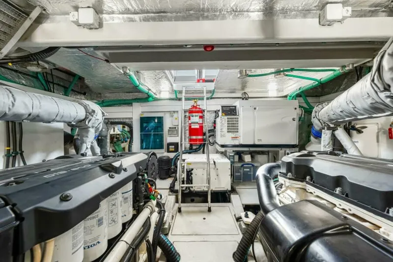 Slide: The Image of Sunseeker Manhattan 55 2021 - 5772900