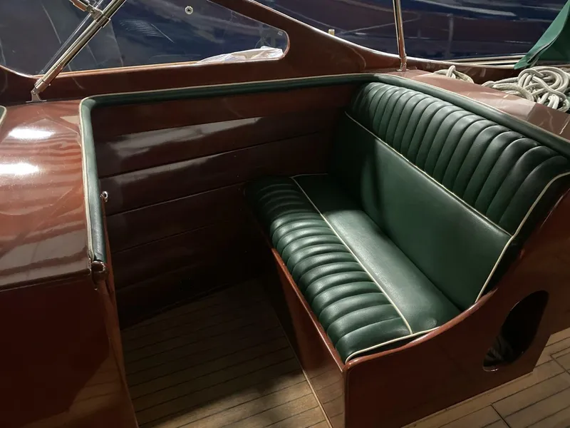 Slide: The Image of Grand 30 RS Anniversary Edition 2010 - 5772985