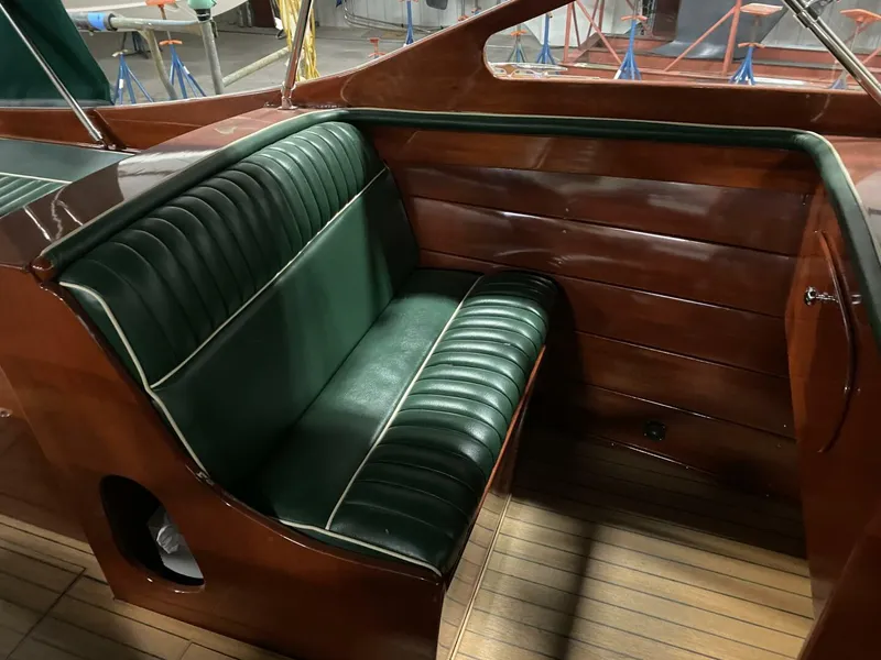 Slide: The Image of Grand 30 RS Anniversary Edition 2010 - 5772988