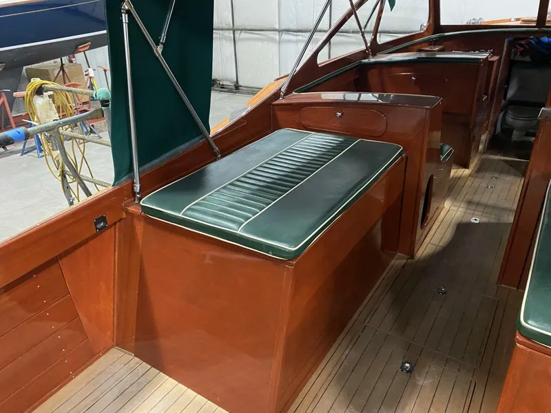 Slide: The Image of Grand 30 RS Anniversary Edition 2010 - 5772998