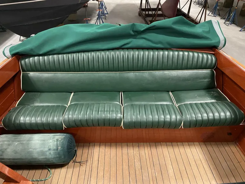 Slide: The Image of Grand 30 RS Anniversary Edition 2010 - 5773004