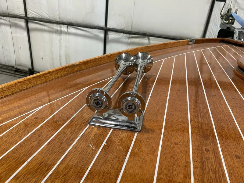 Slide: The Image of Grand 30 RS Anniversary Edition 2010 - 5773010