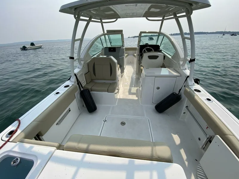 Slide: The Image of Pursuit 266 Dual Console 2021 - 5773220