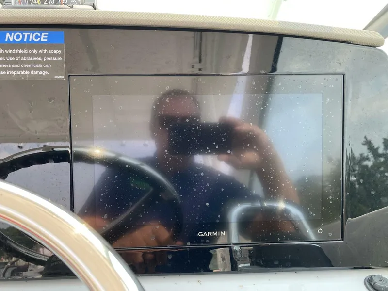 Slide: The Image of Pursuit 266 Dual Console 2021 - 5773245