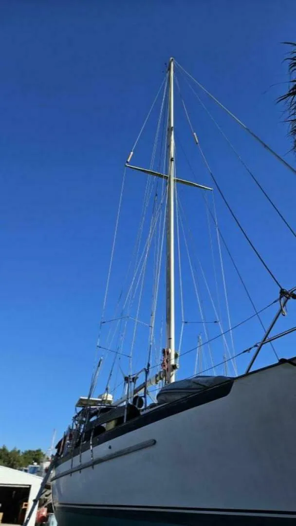 Slide: The Image of Pacific Seacraft PSC37 1993 - 5777666