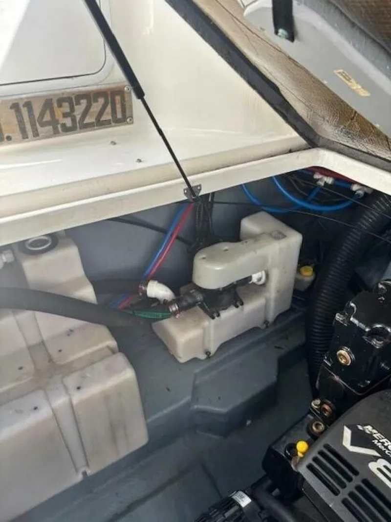 Slide: The Image of Sea Ray 270 Sundancer 2000 - 5775334