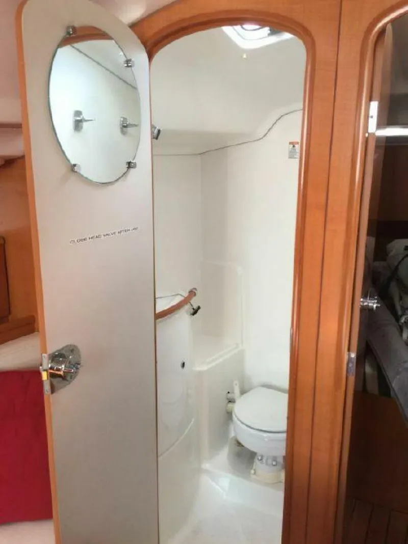 Slide: The Image of Beneteau First 36.7 2006 - 5904572