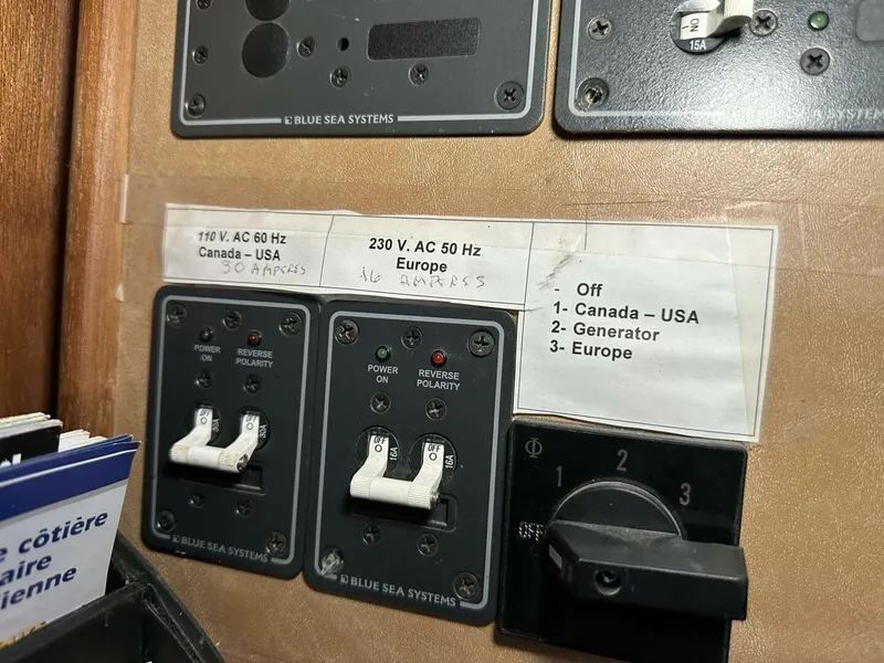 Slide: The Image of Hughes 3910 1979 - 7516774
