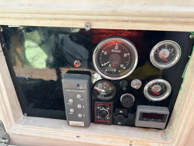 Slide: The Image of Hughes 40 1979 - 5780287