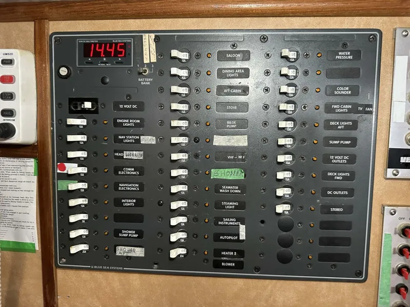 Slide: The Image of Hughes 40 1979 - 5780309