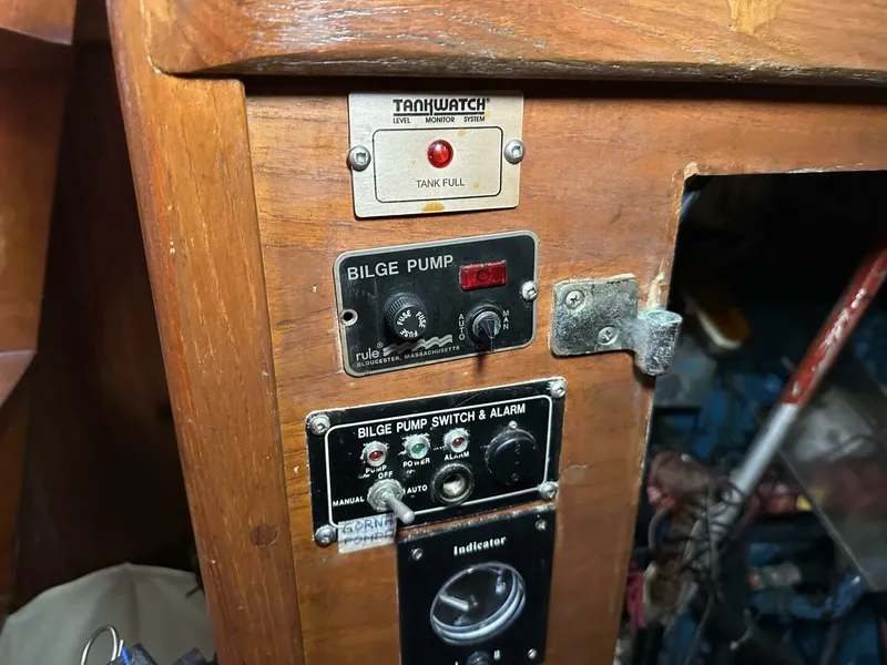 Slide: The Image of Hughes 40 1979 - 5780329