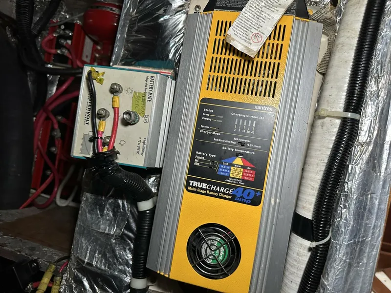 Slide: The Image of Hughes 40 1979 - 5780332