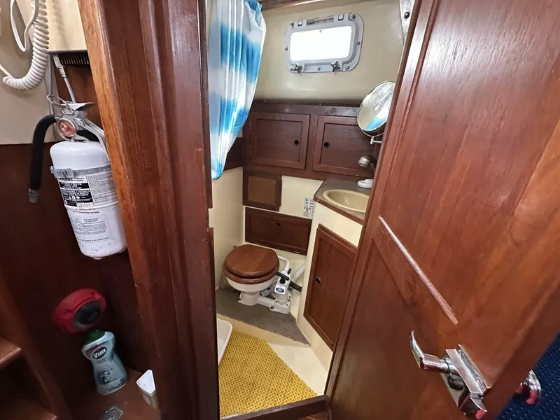 Slide: The Image of Hughes 40 1979 - 5780340