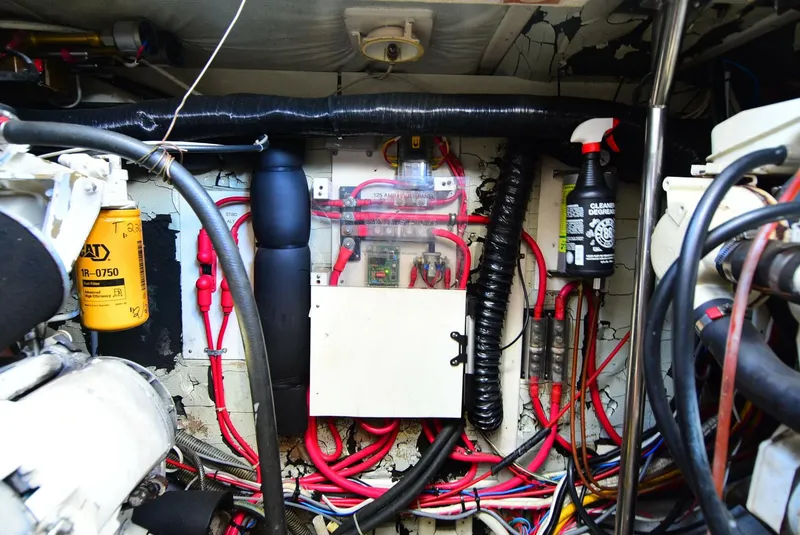 Slide: The Image of Eastbay 38 1994 - 5778591