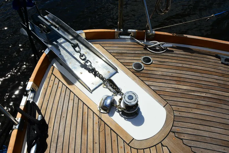 Slide: The Image of Eastbay 38 1994 - 5778593