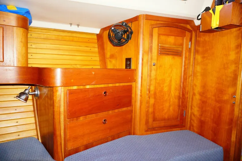 Slide: The Image of Sabre 402 1998 - 5778603