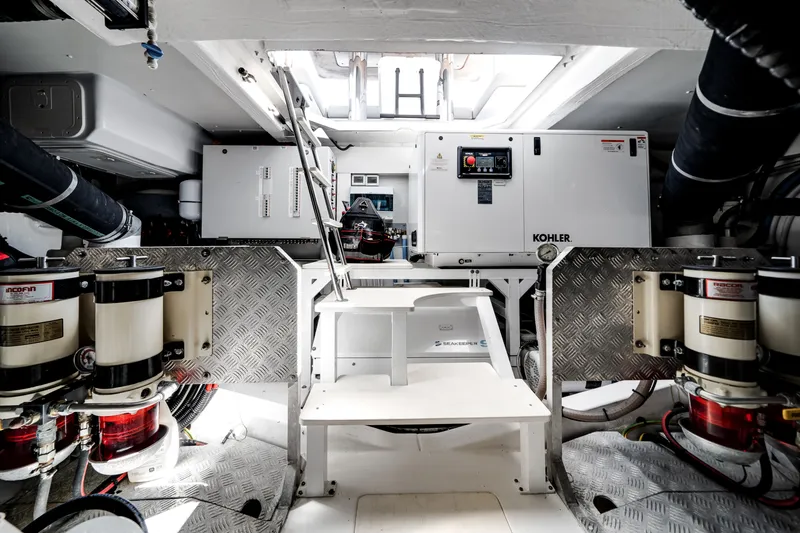 Slide: The Image of Azimut 60 Flybridge 2021 - 5820465