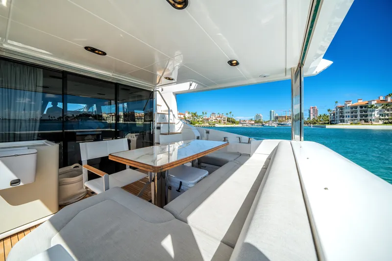 Slide: The Image of Azimut 60 Flybridge 2021 - 5820484