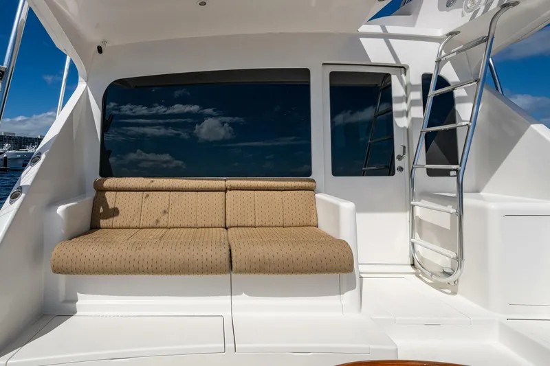 Slide: The Image of Viking 52 QUALIFIER - Cockpit 2006 Viking 52 Convertible QUALIFIER - 5776476