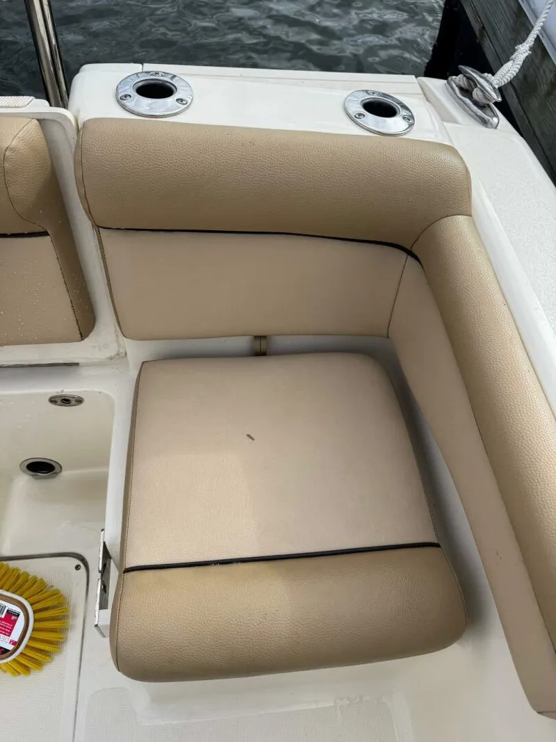 Slide: The Image of Scout 210 DORADO 2018 - 5776653