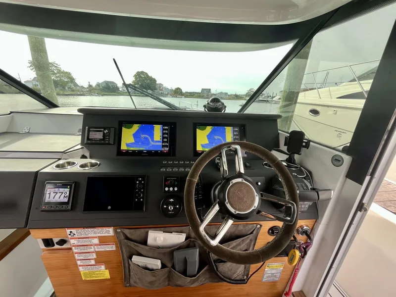Slide: The Image of Axopar 37 Sport Cabin R 2018 - 5776715