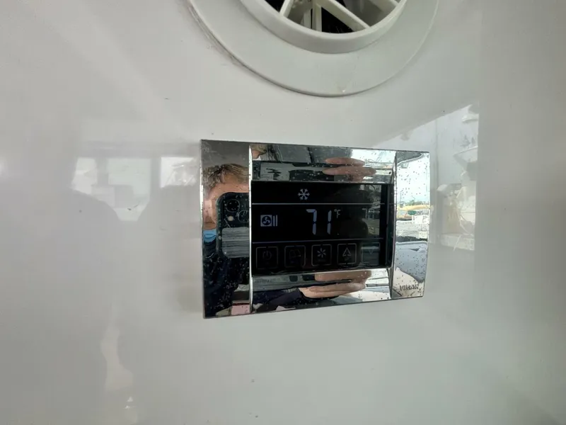 Slide: The Image of Axopar 37 Sport Cabin R 2018 - 5776737