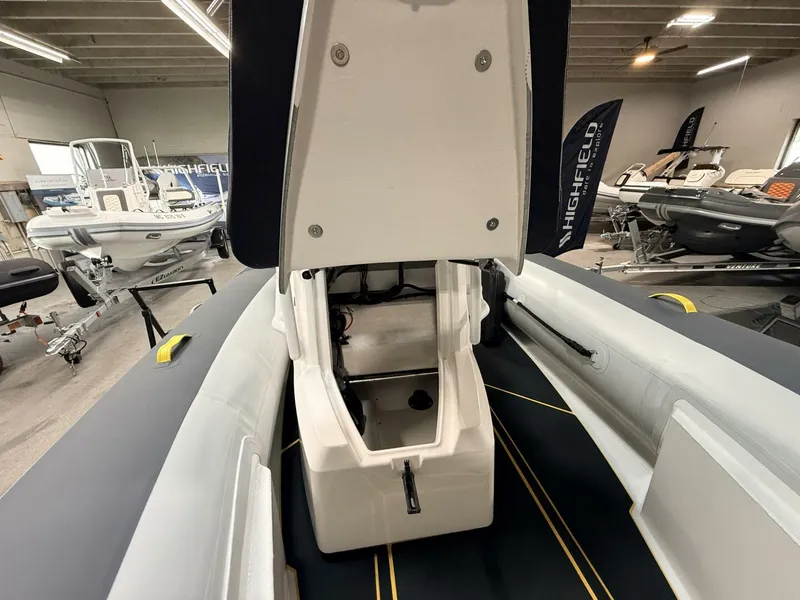 Slide: The Image of Highfield Velox 560 2026 - 5776756