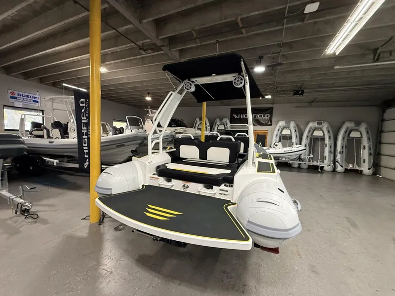 Slide: The Image of Highfield Velox 560 2026 - 5776767