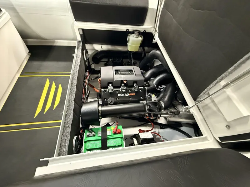 Slide: The Image of Highfield Velox 560 2026 - 5776779