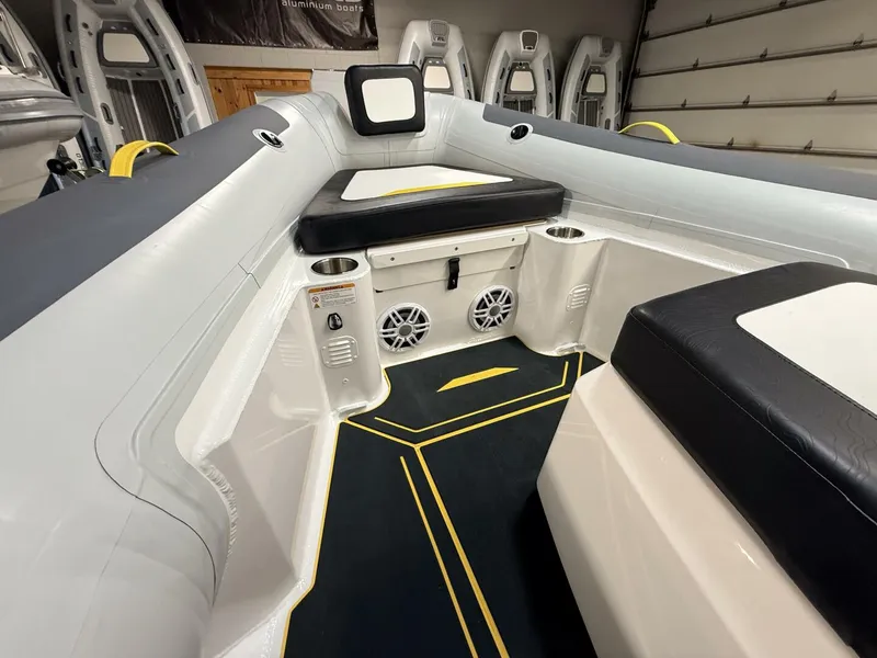 Slide: The Image of Highfield Velox 560 2026 - 5776753