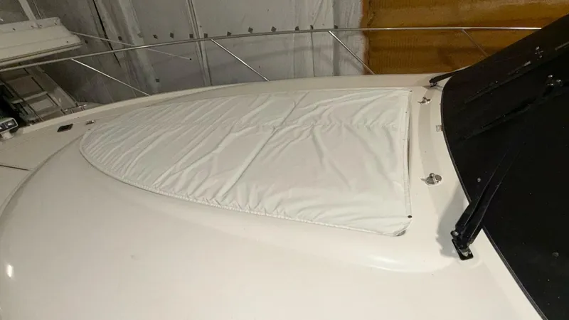 Slide: The Image of Tiara 44 2018 - 5785273