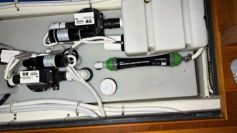 Slide: The Image of Tiara 44 2018 - 5785259