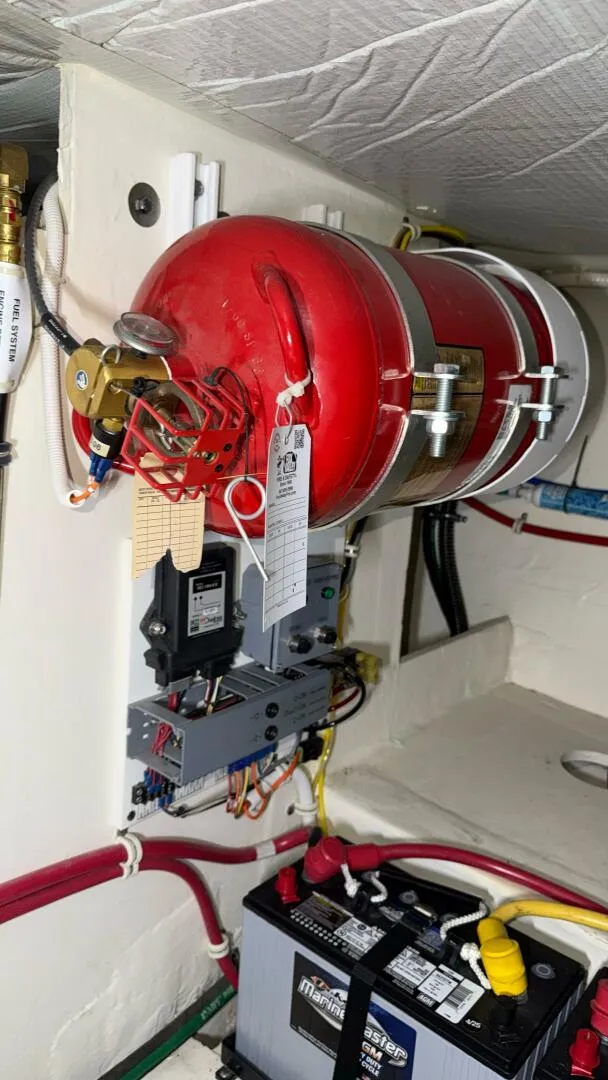 Slide: The Image of Tiara 44 2018 - 5785271